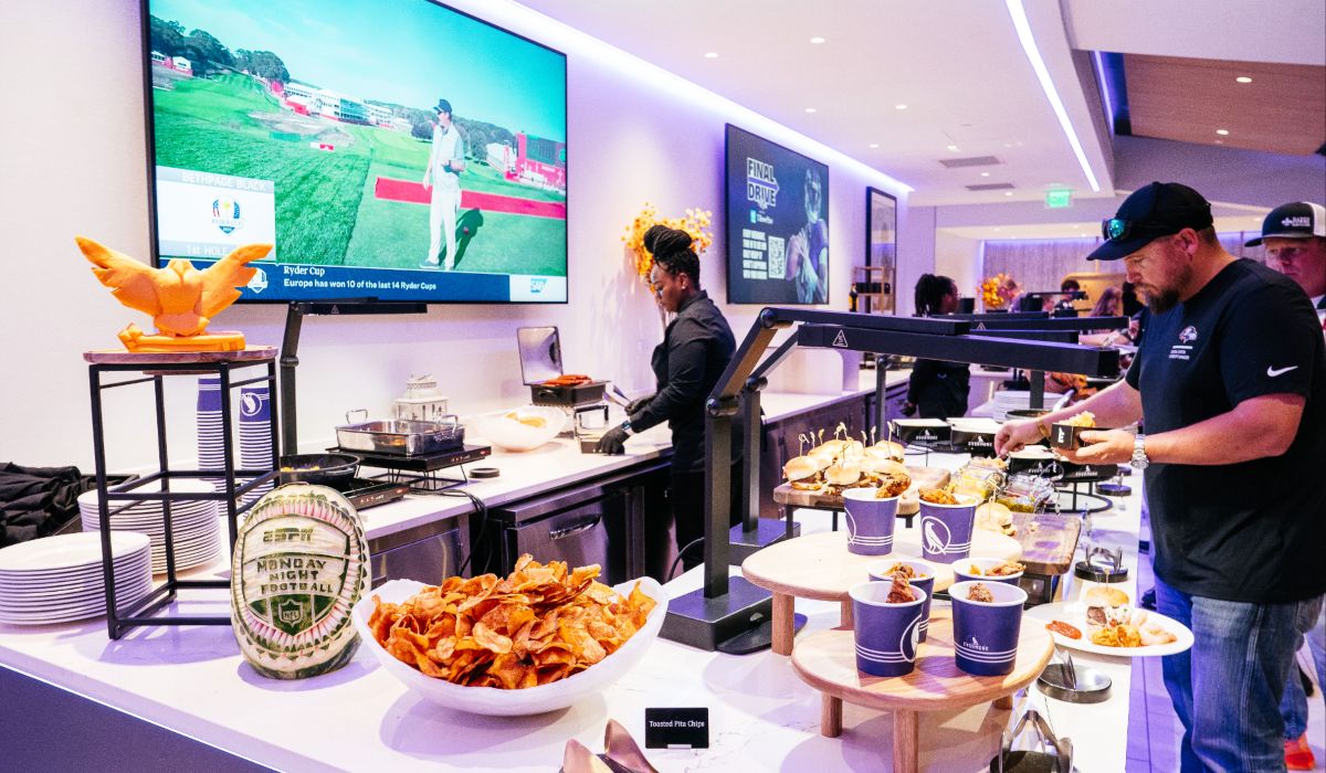 20250922_vs_Lions_JP_0476.jpg_reduced